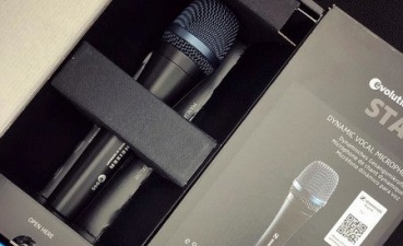 รีวิว Sennheiser e 945